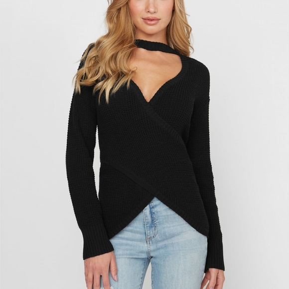 Brand new Guess sweater - Picture 2 of 5